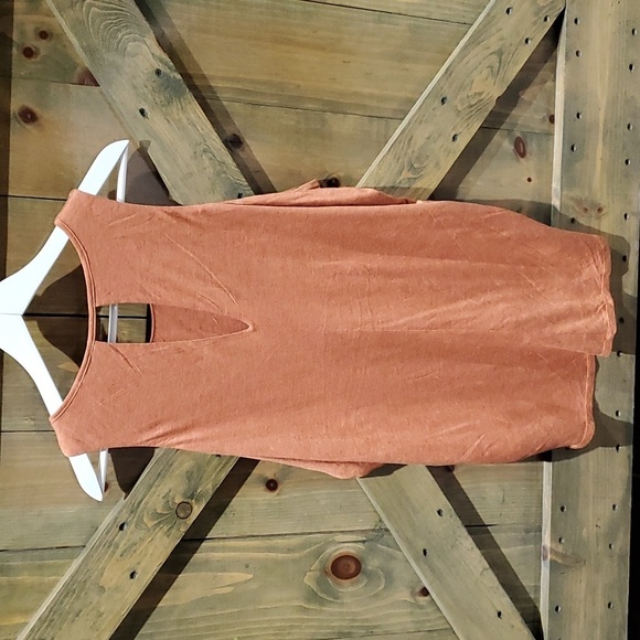 TANK TOP NEW H BY BORDEAUX RUST ORANGE  SIZE MEDIUM NWT BOHO CHIC CITY GIRL - Picture 5 of 7